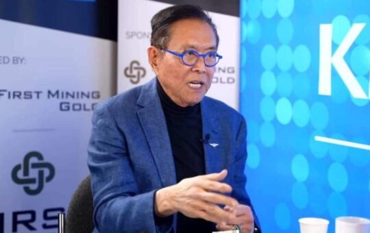 Rich Dad, Poor Dad Author Explains Why He Loves Bitcoin