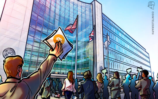 Grayscale urges SEC to approve all Bitcoin ETFs simultaneously