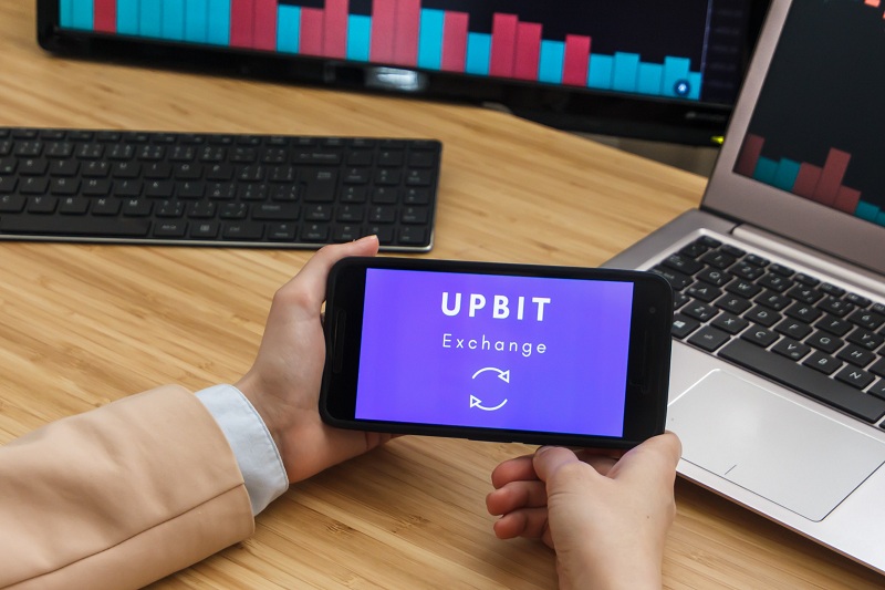 Moonbeam (GLMR) token rallying on news of listing on Upbit