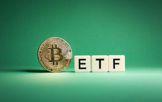 Bitcoin Spikes 10% on False Report of BlackRock ETF Approval